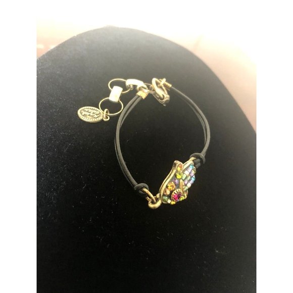 Michael Golan Bracelet Multi color crystals, gold tone setting, leather band C6 - Picture 2 of 5